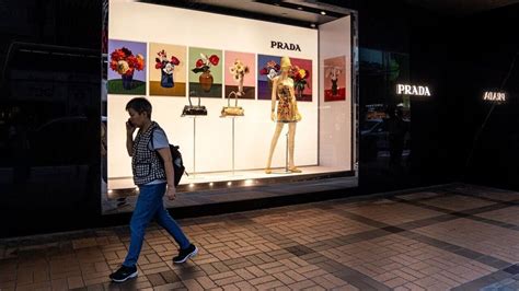 Luxury Brands Need to Win Back Middle